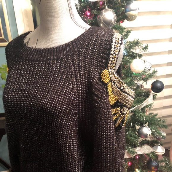 BEBE sweater - Picture 1 of 2